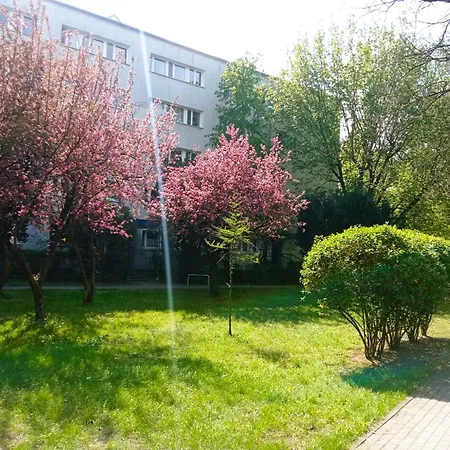 公寓 Z Ogrodem Przy Metrze Marymont Zoliborz Parking Strzezony *
